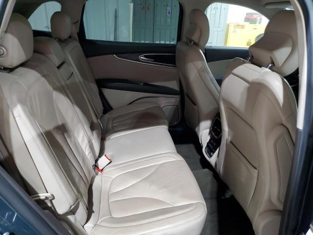 2LMTJ8LR7GBL75704 - 2016 LINCOLN MKX RESERVE BLUE photo 11