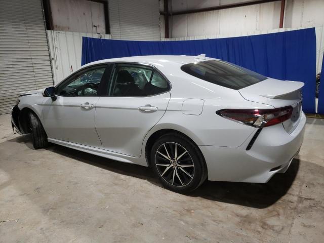 4T1G11AK9PU171197 - 2023 TOYOTA CAMRY SE NIGHT SHADE WHITE photo 2