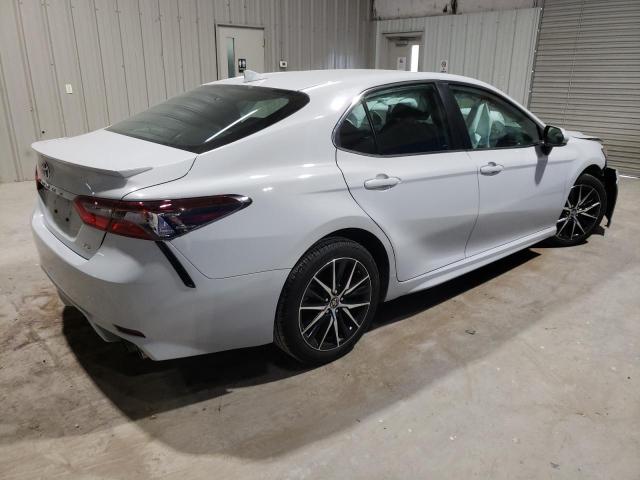 4T1G11AK9PU171197 - 2023 TOYOTA CAMRY SE NIGHT SHADE WHITE photo 3