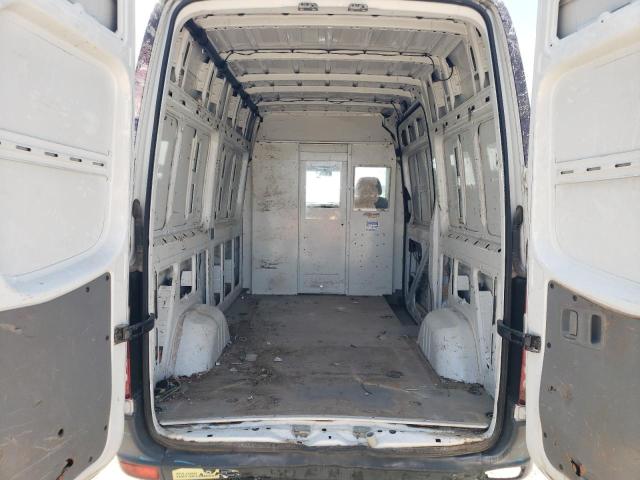 WD3PE7DC4E5922661 - 2014 MERCEDES-BENZ SPRINTER 2500 WHITE photo 10