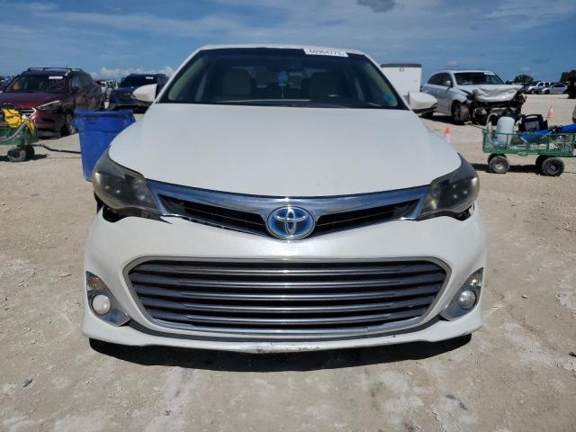 4T1BD1EB2DU015896 - 2013 TOYOTA AVALON HYBRID WHITE photo 5