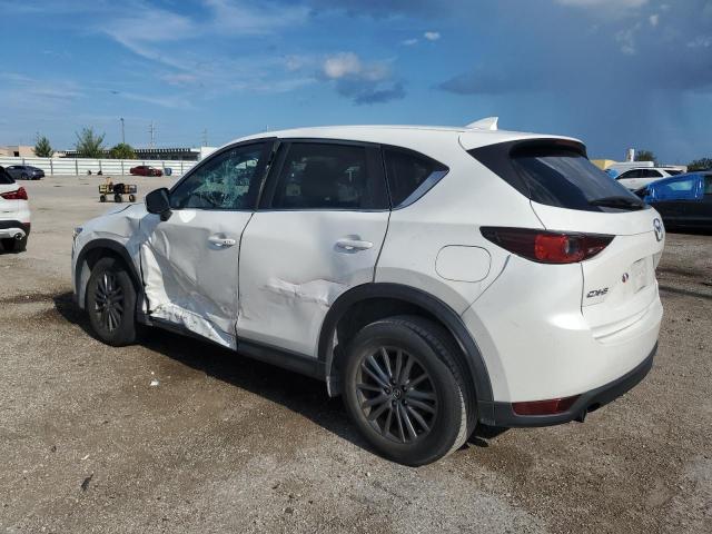 JM3KFACM9K0556572 - 2019 MAZDA CX-5 TOURING WHITE photo 2