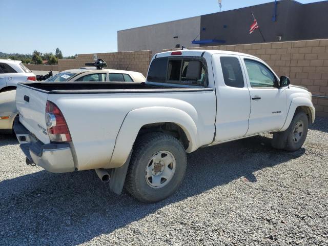 5TFTX4GN3FX050781 - 2015 TOYOTA TACOMA PRERUNNER ACCESS CAB WHITE photo 3