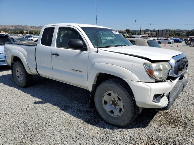 5TFTX4GN3FX050781 - 2015 TOYOTA TACOMA PRERUNNER ACCESS CAB WHITE photo 4