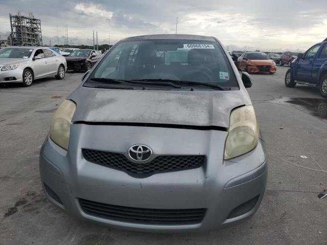 JTDKT903695232813 - 2009 TOYOTA YARIS SILVER photo 5