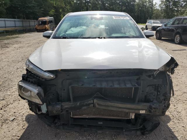 KM8K12AA5LU449935 - 2020 HYUNDAI KONA SE WHITE photo 5