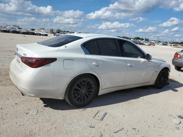 JN1EV7AP1JM590301 - 2018 INFINITI Q50 LUXE WHITE photo 3