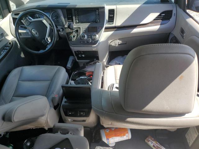 5TDYZ3DC4LS025967 - 2020 TOYOTA SIENNA XLE GRAY photo 8