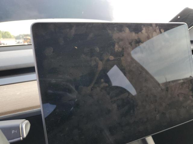 7SAYGDEE8NF324836 - 2022 TESLA MODEL Y Noir photo 9