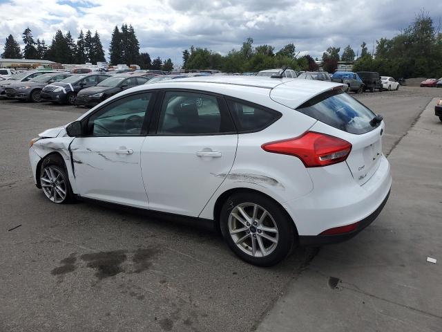 1FADP3K28JL225401 - 2018 FORD FOCUS SE WHITE photo 2