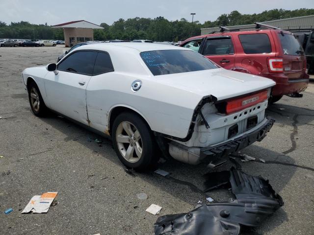 2B3CJ4DG1BH501763 - 2011 DODGE CHALLENGER WHITE photo 2