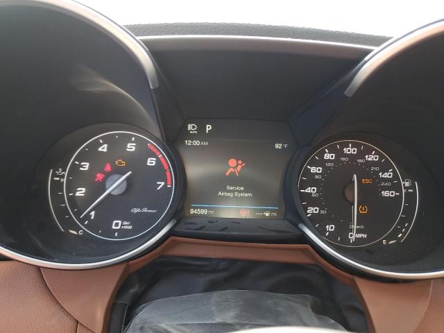 ZARFAEDN2J7587732 - 2018 ALFA ROMEO GIULIA Q4 灰色 照片 9