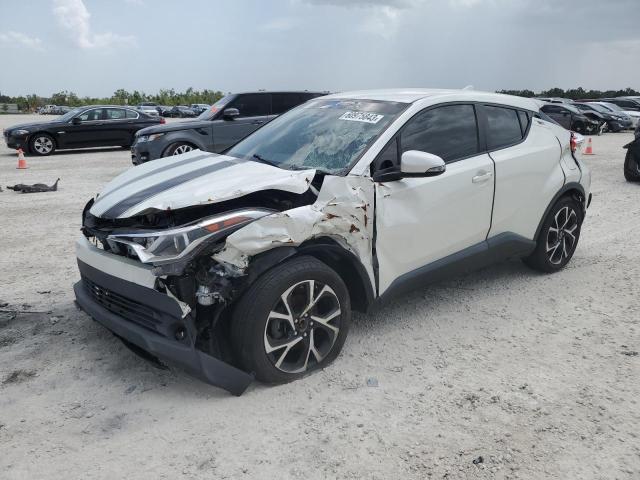 JTNKHMBXXJ1000761 - 2018 TOYOTA C-HR XLE WHITE photo 1