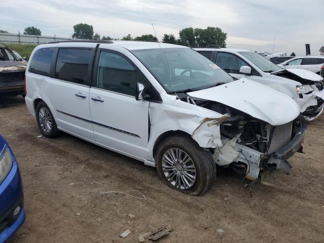 2C4RC1CG5GR191346 - 2016 CHRYSLER TOWN & COU TOURING L WHITE photo 4