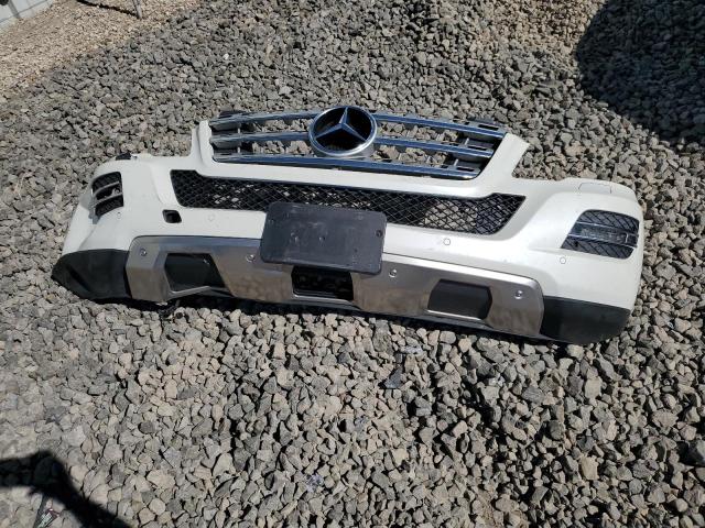 4JGBB8GB0BA638881 - 2011 MERCEDES-BENZ ML 350 4MATIC WHITE photo 12