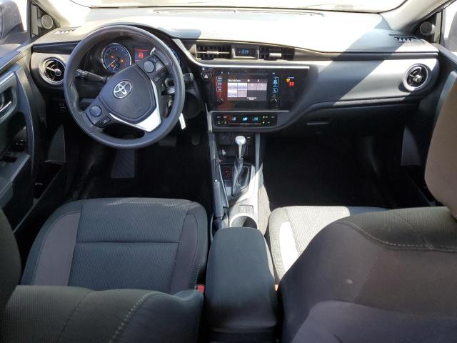 2T1BURHE1JC106322 - 2018 TOYOTA COROLLA L GRAY photo 8