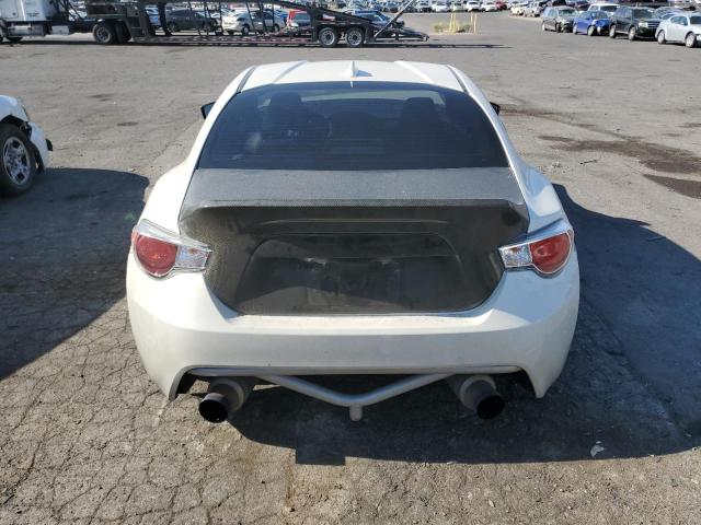 JF1ZNAA13F9710042 - 2015 TOYOTA SCION FR-S თეთრი ფოტო 6