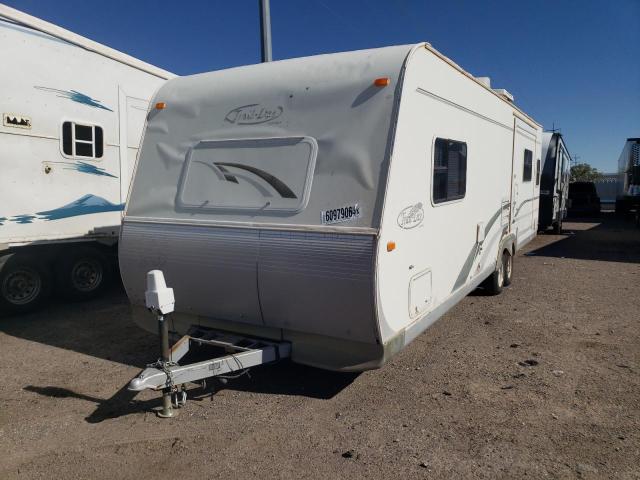 2005 TRVL TRAILER, 