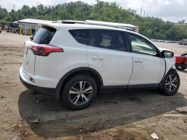 JTMRFREV0JJ731053 - 2018 TOYOTA RAV4 ADVENTURE WHITE photo 3