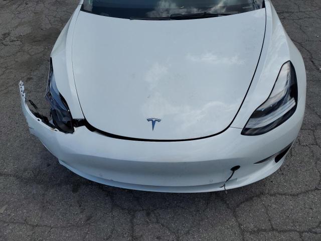 5YJ3E1EA9NF320254 - 2022 TESLA MODEL 3 WHITE photo 11