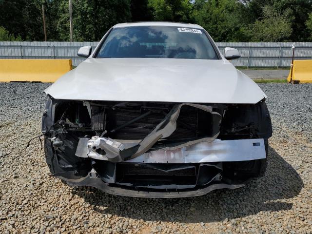 WBA8Z9C37HG826783 - 2017 BMW 330 XIGT WHITE photo 5