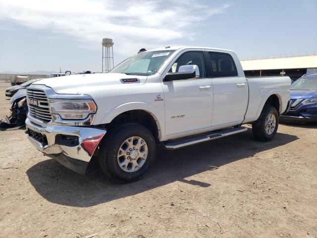 3C6UR5FL6NG386925 - 2022 RAM 2500 LARAMIE WHITE photo 1