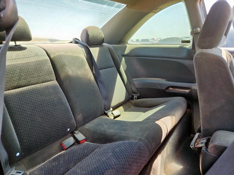 1HGEM211X4L083228 - 2004 HONDA CIVIC DX VP BLACK photo 10