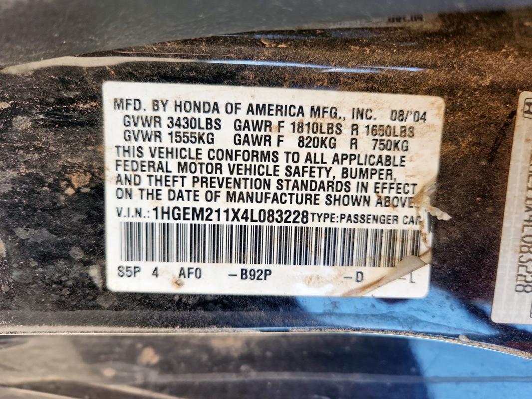 1HGEM211X4L083228 - 2004 HONDA CIVIC DX VP BLACK photo 12