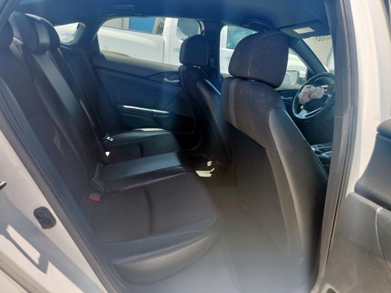 2HGFC2F85LH517158 - 2020 HONDA CIVIC SPORT WHITE photo 10