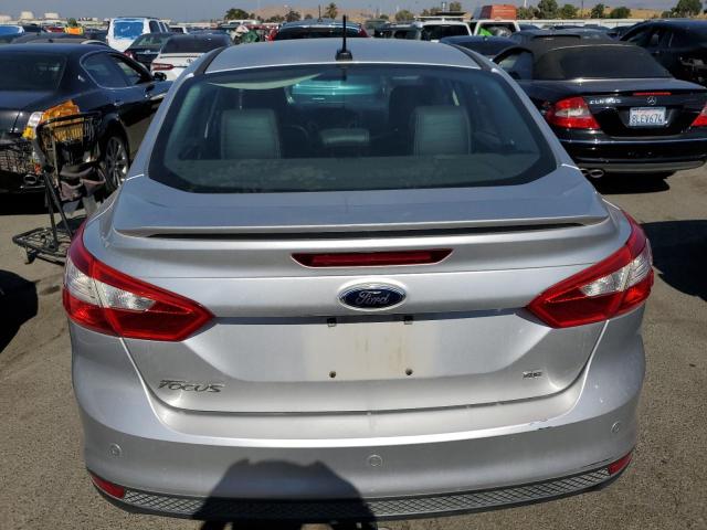 1FADP3F27DL190638 - 2013 FORD FOCUS SE SILVER photo 6