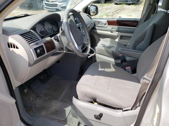 2A4RR5D14AR492806 - 2010 CHRYSLER TOWN & COU TOURING SILVER photo 7