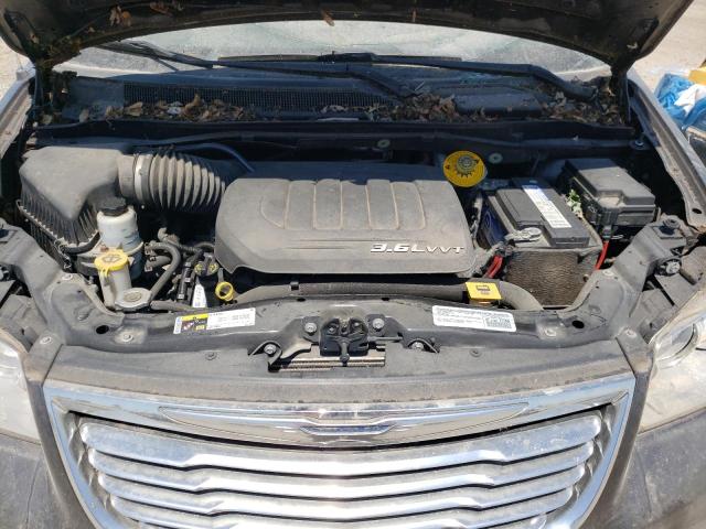 2C4RC1CGXFR520332 - 2015 CHRYSLER TOWN & COU TOURING L CHARCOAL photo 12