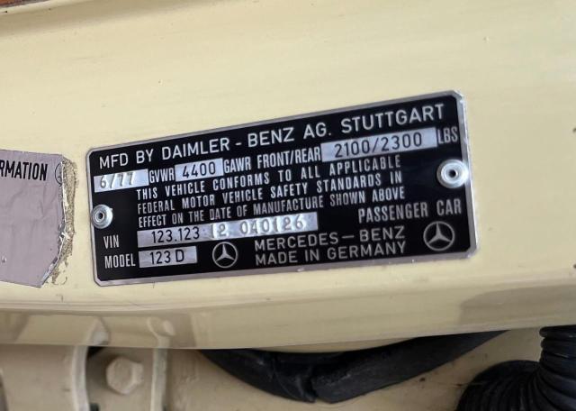 12312312040126 - 1977 MERCEDES-BENZ 240D SEDAN BEIGE photo 10