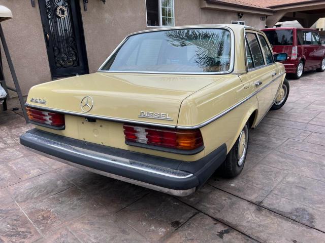 12312312040126 - 1977 MERCEDES-BENZ 240D SEDAN BEIGE photo 4