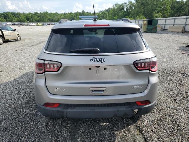 3C4NJCBBXKT851084 - 2019 JEEP COMPASS LATITUDE SILVER photo 6