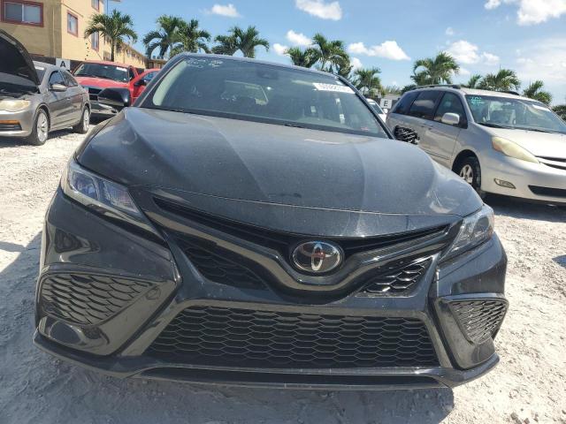 4T1G11AK3PU756423 - 2023 TOYOTA CAMRY SE NIGHT SHADE BLACK photo 5