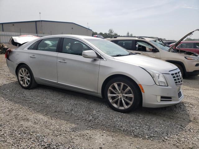 2G61T5S37D9168829 - 2013 CADILLAC XTS PREMIUM COLLECTION SILVER photo 4