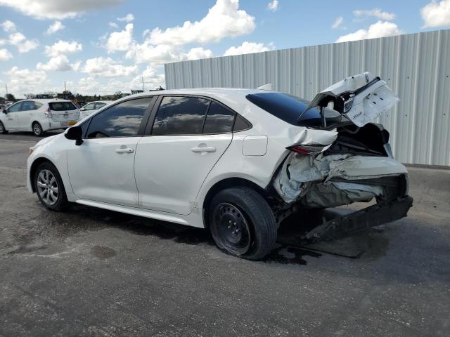 5YFEPMAE8MP180908 - 2021 TOYOTA COROLLA LE Սպիտակ լուսանկար 2