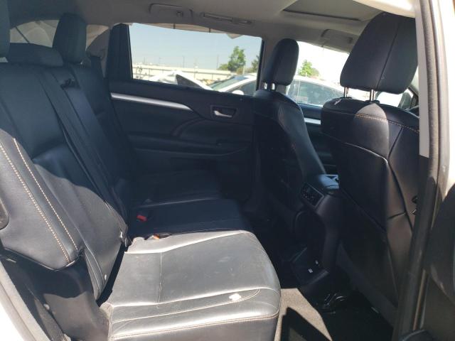 5TDJKRFHXFS221210 - 2015 TOYOTA HIGHLANDER XLE WHITE photo 11