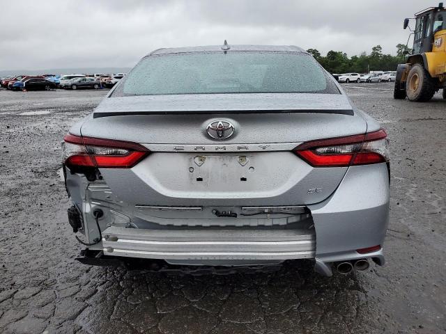4T1S11AK5PU134500 - 2023 TOYOTA CAMRY SE NIGHT SHADE SILVER photo 6