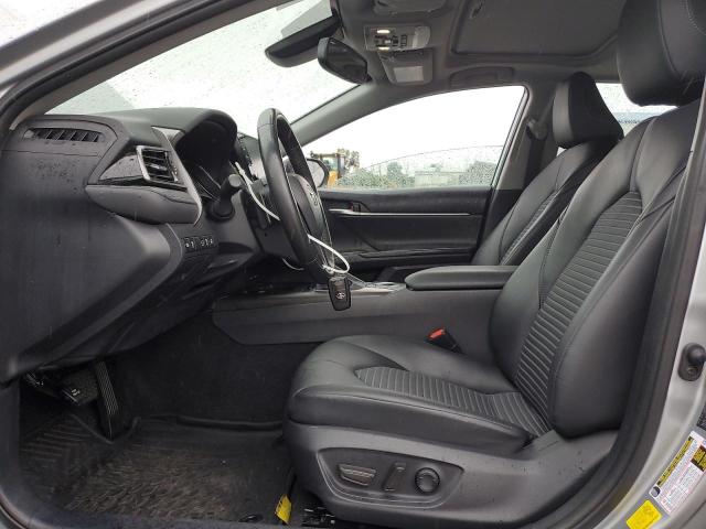 4T1S11AK5PU134500 - 2023 TOYOTA CAMRY SE NIGHT SHADE SILVER photo 7