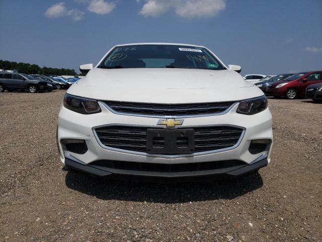 1G1ZD5ST4JF136901 - 2018 CHEVROLET MALIBU LT WHITE photo 5