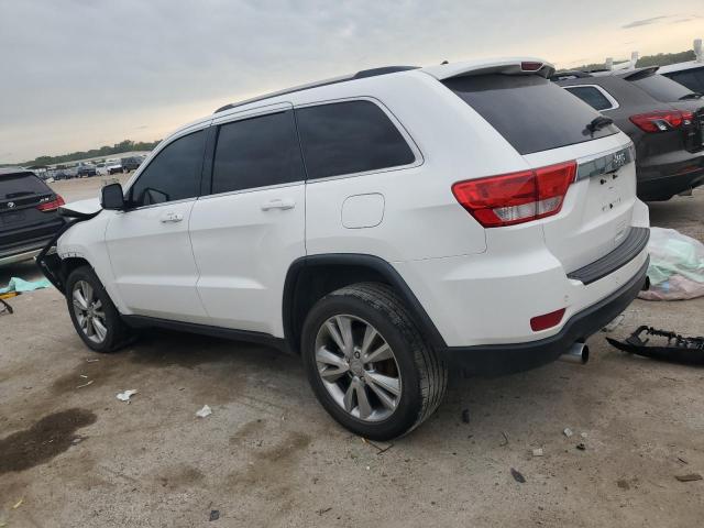 1C4RJFAT1DC594103 - 2013 JEEP GRAND CHEROKEE LAREDO Ақ фото 2