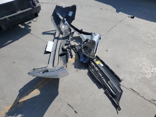 JTMZFREV8JJ747856 - 2018 TOYOTA RAV4 LE თეთრი ფოტო 12