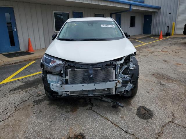 JTMZFREV8JJ747856 - 2018 TOYOTA RAV4 LE თეთრი ფოტო 5