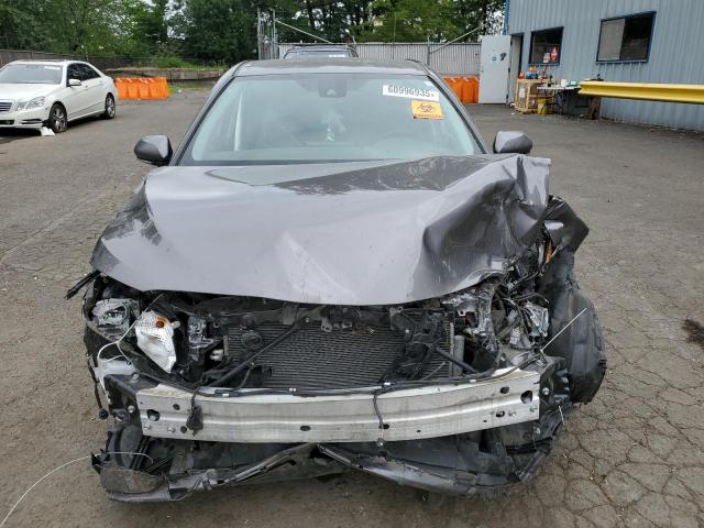 4T1G11AKXPU823261 - 2023 TOYOTA CAMRY SE NIGHT SHADE GRAY photo 5