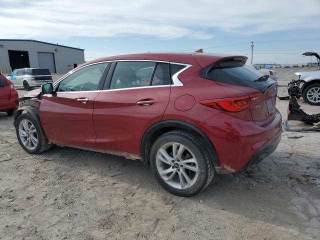 SJKCH5CP7JA047255 - 2018 INFINITI QX30 BASE RED photo 2