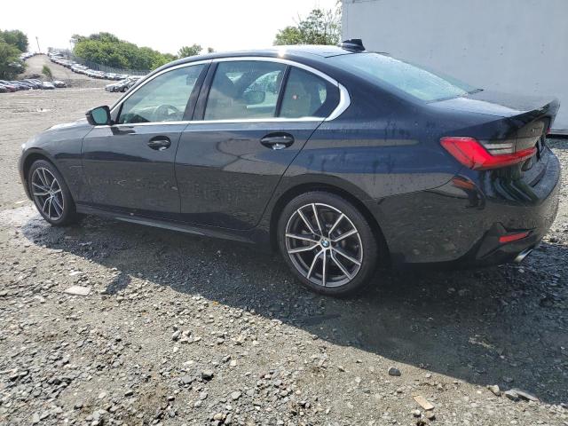 3MW5R7J06M8C11909 - 2021 BMW 330XI BLACK photo 2