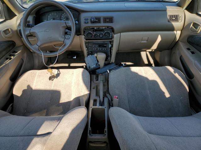 1Y1SK5485YZ421537 - 2000 CHEVROLET GEO PRIZM BASE SILVER photo 8