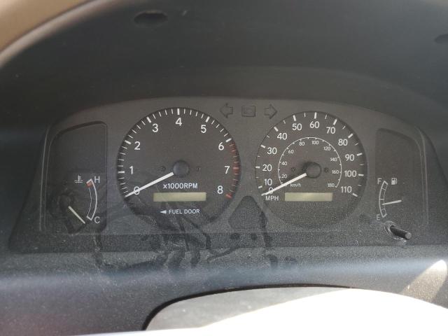 1Y1SK5485YZ421537 - 2000 CHEVROLET GEO PRIZM BASE SILVER photo 9